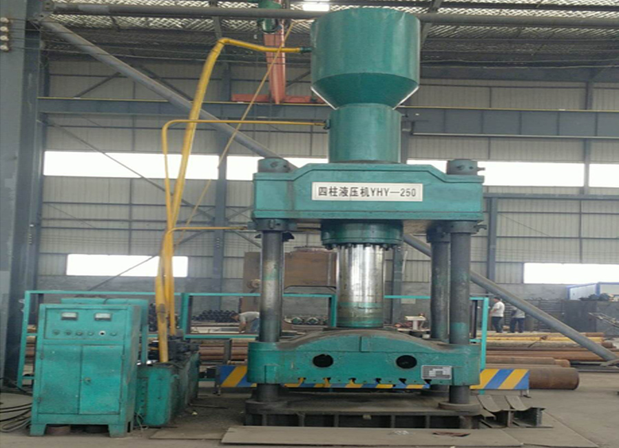 不锈钢弯头冷推机7